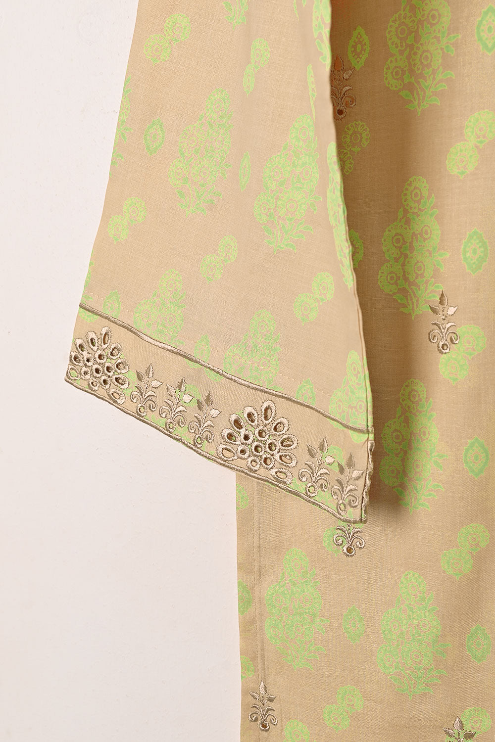 Sparko - Skin - CAMBRIC EMBROIDERED KURTI