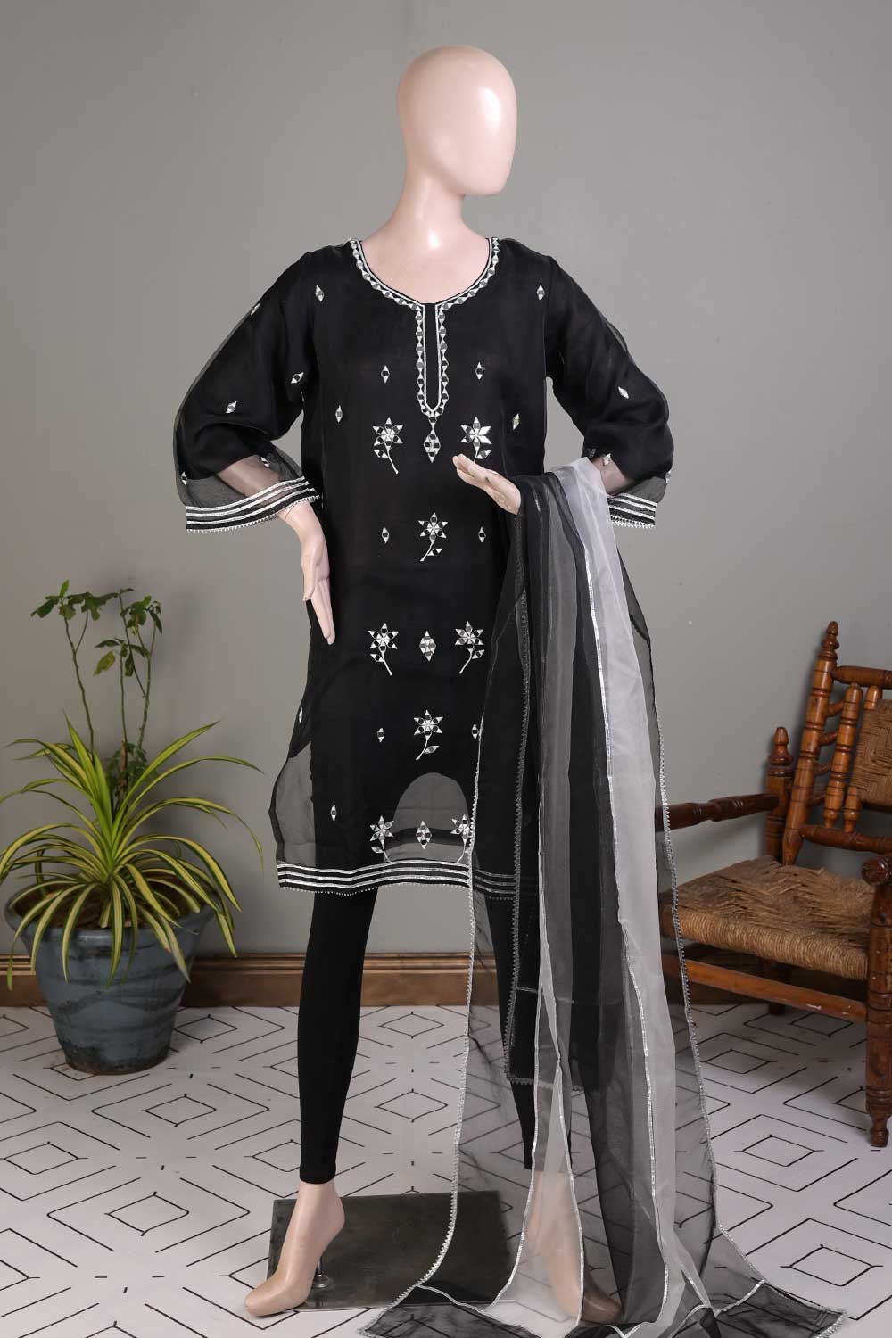 Organza 2pc Stitched Kurti with Organza Dupatta- 2Pc Black Organza 2 (P-52-20-Black)