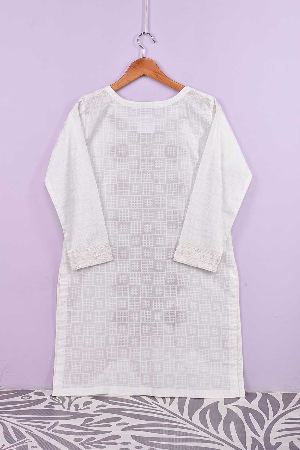 P-262-19-White-Maze - Cambric Embroidered Kurti